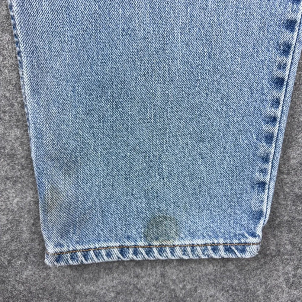 VTG Levi's Jeans Mens 38x32 Light Wash 550 Relaxed Tapered Leg Cotton 90s Y2K